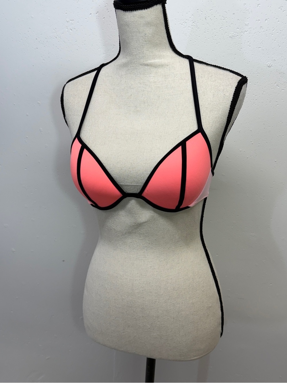 Victoria's Secret Coral Pink Padded Triangle Bra with Black Trim - Picture 8 of 12